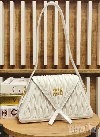 чанти Miu Miu , снимка 7 - Чанти - 50589061