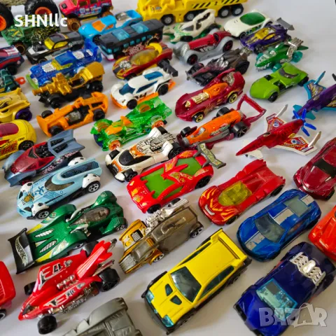 Колички HotWheels , снимка 9 - Коли, камиони, мотори, писти - 48832126