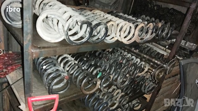 Предни и задни пружини за мерцедес W203.