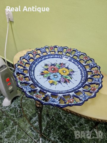 Прекрасна антикварна колекционерска португалска порцеланова чиния , снимка 5 - Чинии - 44027229