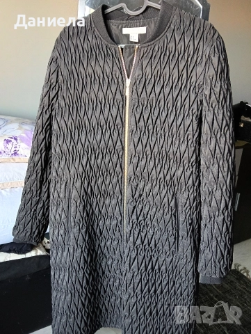 Дамско палто НМ, 