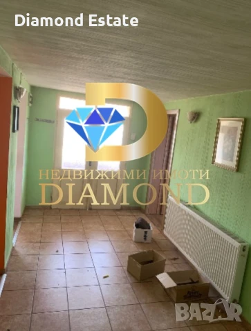 Двуетажна къща в село Градина общ. Първомай, снимка 7 - Къщи - 50778461