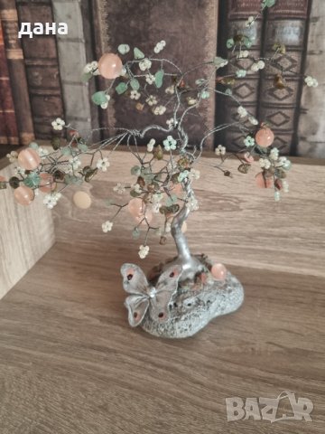 Ръчно изработено дръвче