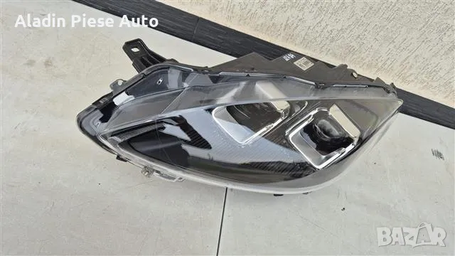 Ляв Full Led фар Ford Kuga година 2022 2023 2024 код LV4B13E017AN, LV4B-13E017-AN , снимка 2 - Аксесоари и консумативи - 49372962