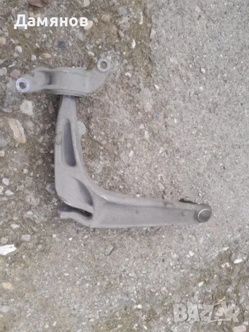 Носач Хонда Сивик 8 хечбек, снимка 2 - Части - 42570218