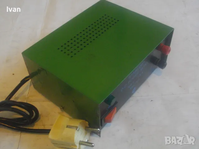 12,6V 2,5A СТАБИЛИЗААТОР НА ПОСТОЯНЕН ТОК ОТ 220 НА 12,6 ВОЛТА STABILIZED DC POWER SUPPLY Mod.122, снимка 6 - Друга електроника - 49750838
