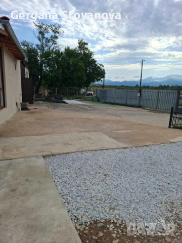 Имот с къща и промишлена сграда, снимка 3 - Парцели - 51258263