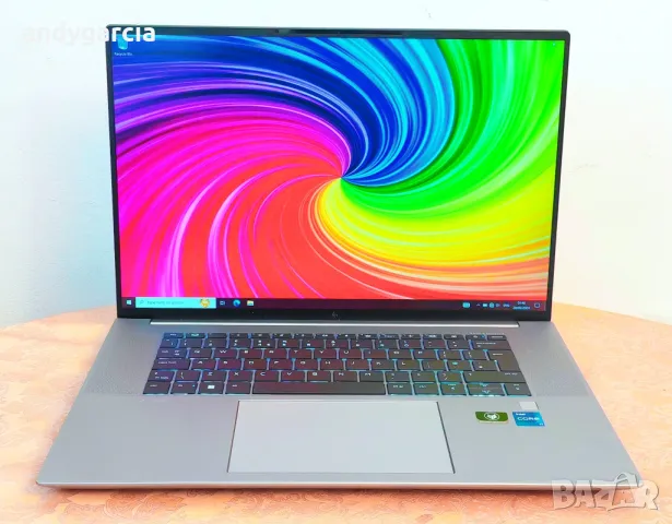 HP ZBook Studio 16 G9/Intel Core i7-12700H/NVidia RTX A1000/16GB RAM/512GB SSD/16' FHD+ IPS 400nits