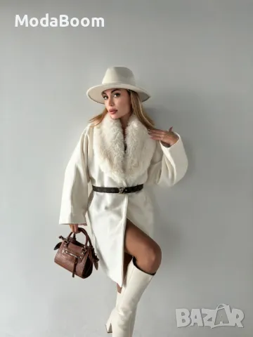 Бяло дамско дълго палто 