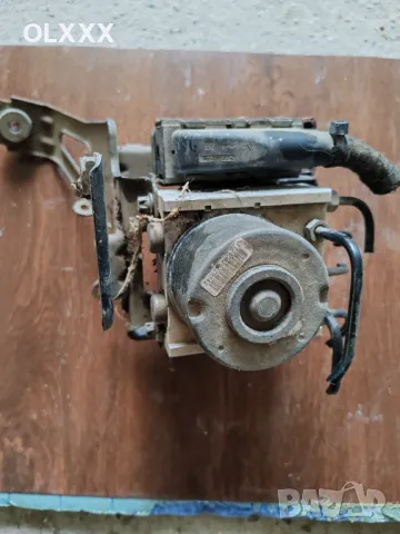 Помпа ABS за Opel Astra H /Opel Zafira 13 157 576 BE, снимка 2 - Части - 47627166