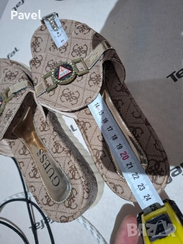 Дамски чехли 2 броя Chanel-Guesa, снимка 3 - Маратонки - 53539099