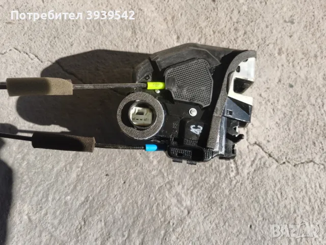 Комплект задна дясна брава за тойота авенсис т27 , снимка 5 - Части - 49107917