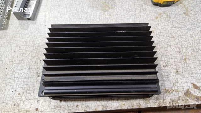 Усилвател за AUDI A8 D2 BOSE 4D0 035 225, снимка 3 - Части - 49148609