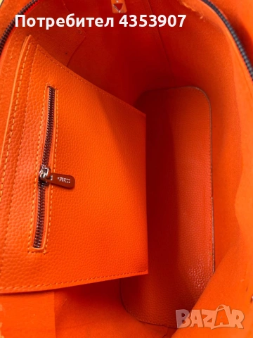 GUESS дамска чанта, снимка 3 - Чанти - 53280233