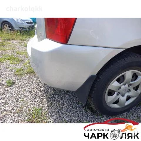 Броня задна Киа Карнивал (н), снимка 2 - Части - 47850244