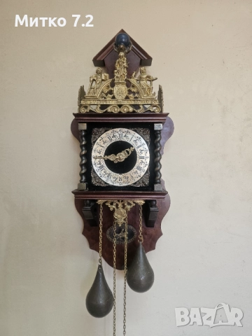 Стар Холандски стенен часовник , снимка 2 - Антикварни и старинни предмети - 51563892