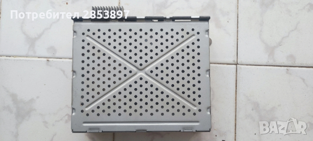 Радио усилвател / тунер / модул за Audi Q7 (2006 - 2016), № 4E0035541P, снимка 3 - Части - 53243723