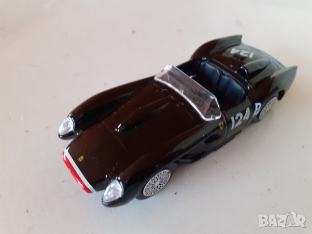 Желязна количка Burago Ferrari 250 Testa Rosse, снимка 2 - Колекции - 37599290