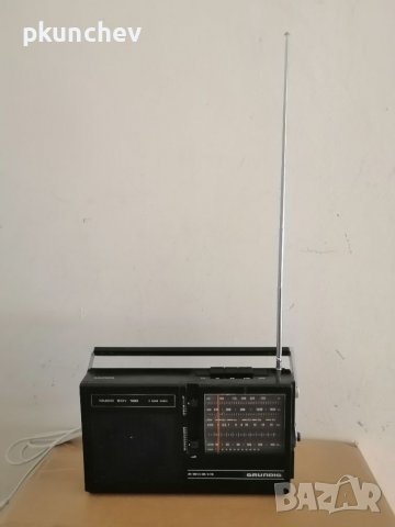 Радиоприемник GRUNDIG Music Boy 100, снимка 2 - Радиокасетофони, транзистори - 39691269