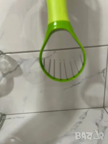 Резачка за авокадо  Германия, снимка 5 - Прибори за хранене, готвене и сервиране - 48150711