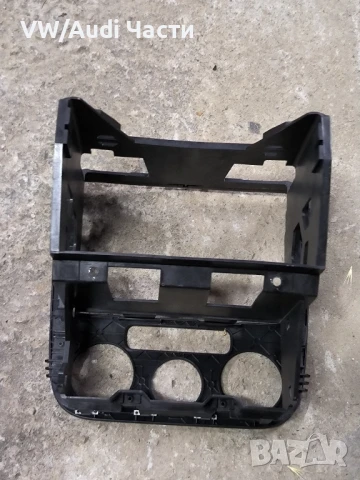 Централна конзола барче за Голф 5 VW Golf 5 1K0858005B, снимка 2 - Части - 51153469