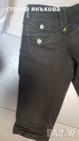 Продавам дамски 7/8 панталон, маслено зелен, снимка 5 - Панталони - 43818061