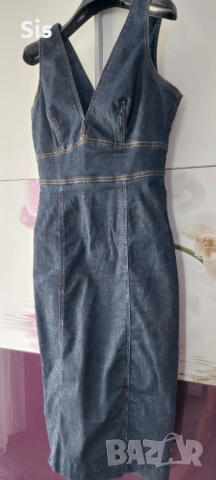 Дамска денимова рокля - Guess, снимка 10 - Рокли - 52119164