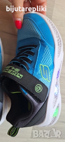 Skechers детски маратонки, снимка 5 - Детски маратонки - 51849329