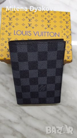 Нов Кардхолдър/ Визитник Louise Vuitton 