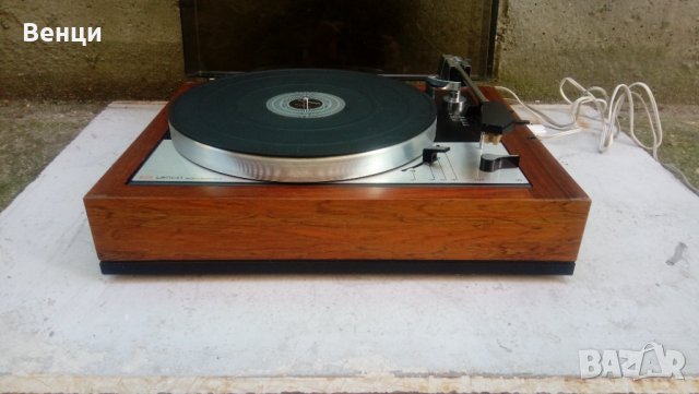 LENCO B55-Vintage грамофон.