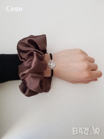 Скрънчи + гривничка, снимка 14 - Бижутерийни комплекти - 32678132