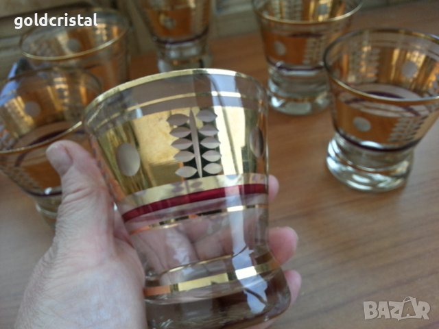 Ретро стъклени чаши, снимка 1 - Антикварни и старинни предмети - 37552258
