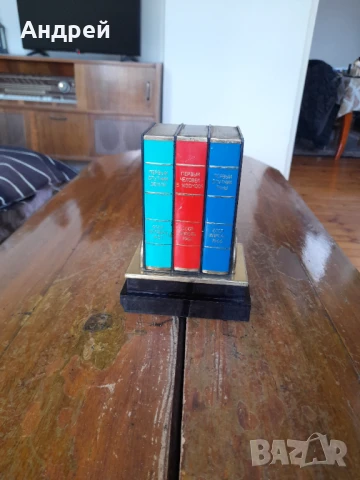 Стара музикална кутия за цигари