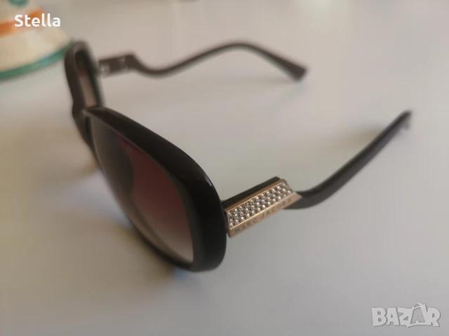 Marc Jacobs слънчеви очила с цирконийй, налични нови! , снимка 8 - Слънчеви и диоптрични очила - 51389252