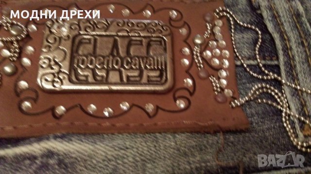 ОРИГИНАЛНИ дамски дънки ROBERTO CAVALLI, снимка 13 - Дънки - 20801958