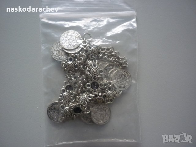 Накит за глава - етно диадема с пендари, имитация злато и сребро, снимка 9 - Колиета, медальони, синджири - 27073023