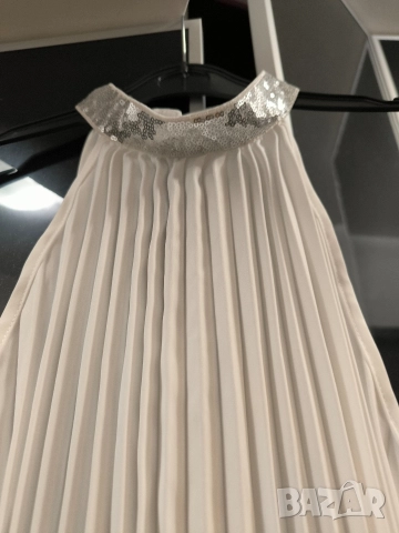 Нова плисирана официална рокля р-р ХС , снимка 3 - Рокли - 52595285