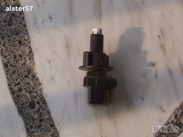 Сензор автомат за стопове 82GB-13K452-1 за Форд, снимка 4 - Части - 26911855