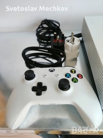 Xbox One S 1TB All Digital Edition, безжичен контролер, захранващ и HDMI кабел, снимка 5 - Xbox конзоли - 51259885