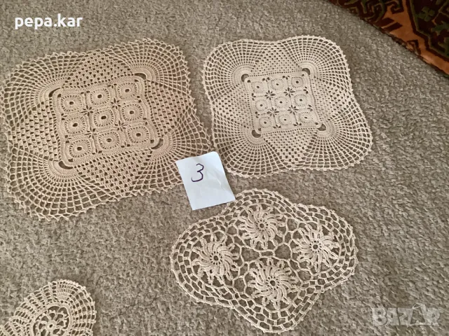 Плетена на кука яки,салфетки , снимка 11 - Други ценни предмети - 47715814