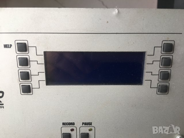 Martin LightCorder DMX Recorder, 19'', LCD Display, DMX In / Out XLR 3pol, снимка 5 - Други - 33185546