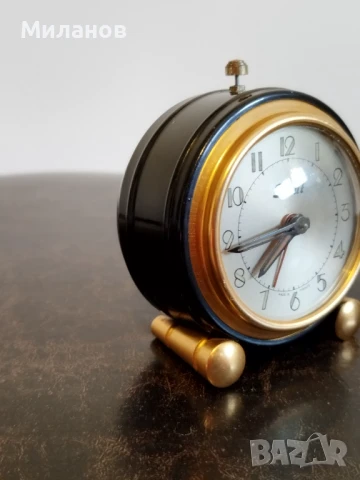 Стар механичен будилник, настолен часовник, снимка 7 - Антикварни и старинни предмети - 51109170