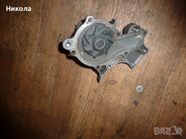 Водна помпа за Сузуки Витара 1.6 8кл., снимка 3 - Части - 39035774