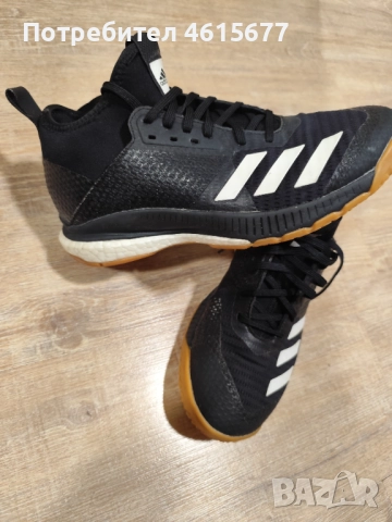 зимни маратонки на Adidas , снимка 2 - Детски маратонки - 52002732