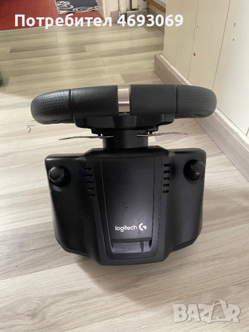 Продавам Logitech G920 Driving Force + скоростен лост и педали, снимка 2 - Xbox конзоли - 52911240