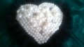 апликация с перли за дамска блуза или рокля с формата на сърце, снимка 1 - Сватбени аксесоари - 28008305