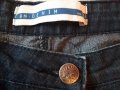 Дънки Denim  с бродерия XL, снимка 1 - Дънки - 28003660