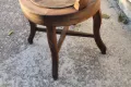 Дървен бръснарски стол, снимка 7