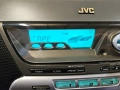 Радиокасетофон с 3-дисков CD чейнджър JVC RC-XC3BX с оригинално дистанционно и книжка., снимка 4