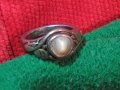 СТАРИНЕН СРЕБЪРЕН ПРЪСТЕН с ИНИЦИАЛИ на МАЙСТОРА "ВД" ВИСОКА ПРОБА СРЕБРО с БЯЛ ИВИЧЕСТ АХАТ 25205, снимка 3